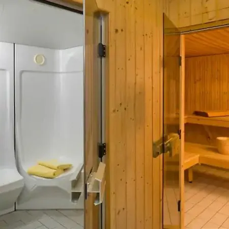 Schöne und moderne Wohnung direkt an der Skipiste *